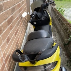 YAMAHAマジェスティ125