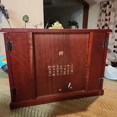 アンティークオルゴール宝石箱の画像