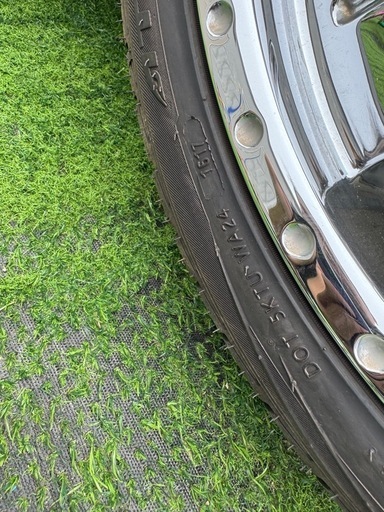 20インチアルミホイール245\35r20  8.5j マルチ