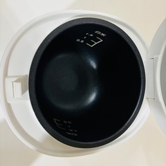 ミニ　炊飯器　1.5合炊き　一人暮らし用　の画像