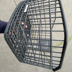 自転車のカゴの画像