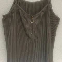 洋服３着セット   ( ハンガー付き )