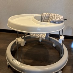 赤ちゃん用歩行器 