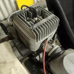 レーシングカート エンジン100cc？の画像