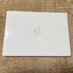 apple mac book Apple MacBook アップル　マックブック　2007年製　A1181 ノートパソコン　ジャンク品　電源コード無しの画像