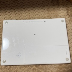 apple mac book Apple MacBook アップル　マックブック　2007年製　A1181 ノートパソコン　ジャンク品　電源コード無しの画像