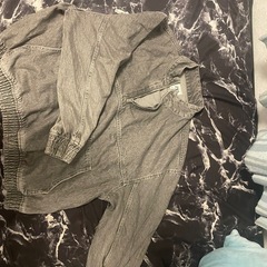 ZARA ハーフジップ