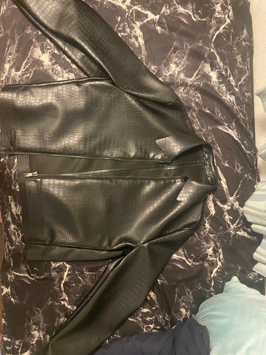 ZARA  レザージャケット