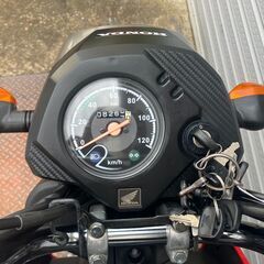 ホンダ　ＮＡＶＩ１１０　　インドホンダ　ボックス　メットホルダ付き　レッドの画像
