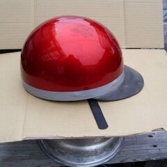 ツバ付きヘルメット（ワインレッド）中古品◆彦根市～の画像