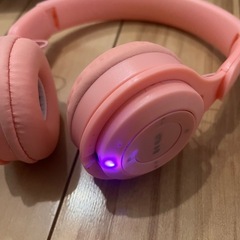 ほぼ新品　Bluetooth ヘッドホンの画像