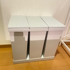 ニトリ　ゴミ箱　6/8までの画像