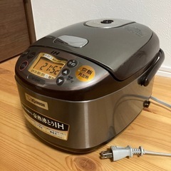 象印炊飯器　3合炊き　　