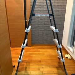 インテックスプールハシゴ