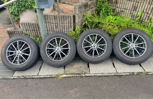 美品】SUV専用スタッドレスタイヤ(ホイール付)17インチ【公式通販】