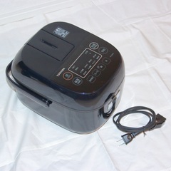 TOSHIBA 3合炊き炊飯器　