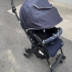 （お話し中）ベビーカー