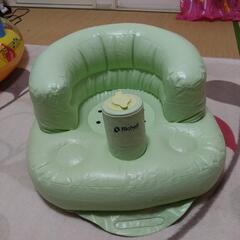 Richell　ベビーバスチェア