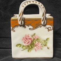 バッグ型 置物 陶器　小物入れ　一輪挿し　薔薇柄　FINE PO...