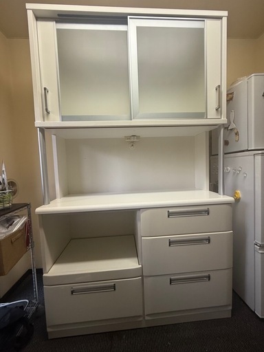 ニトリ キッチンボード（食器棚）