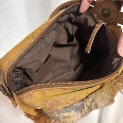 本毛皮　ラビットファー　ショルダーバッグの画像