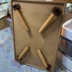＜値下げ実施＞折りたたみ式テーブルの画像