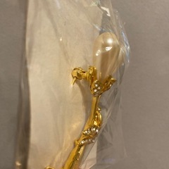 【ヴィンテージ】ブローチ　花デザイン ブローチ パール付きの画像