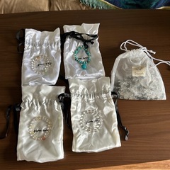 水晶ブレスレットの画像