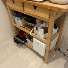 無印の食器棚