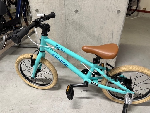 横浜】ビアンキ ピラータ 16インチ BIANCH PIRATA キッズバイク 子供用