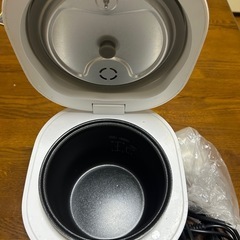 炊飯器の画像