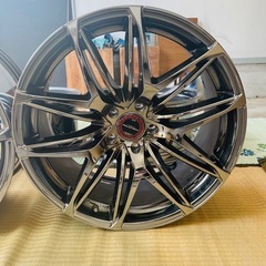 20インチアルミホイールの画像