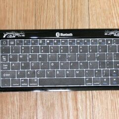 新品■Bluetoothワイヤレス　キーボード、 iPhoneケース