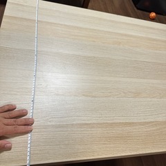 IKEAテーブルの画像