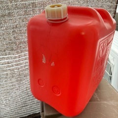 【譲渡先決まりました】　　灯油タンク20Lの画像