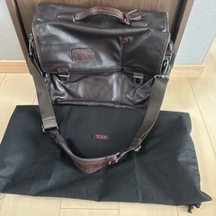 TUMI ビジネスバッグ