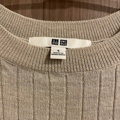 UNIQLO メリノブレンドリブクルーネックセーター　長袖の画像