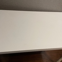IKEA 白　デスクの画像