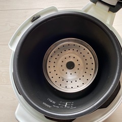 電気圧力鍋の画像