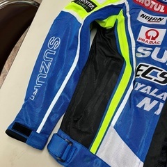 バイク用ジャケット新品Mの画像