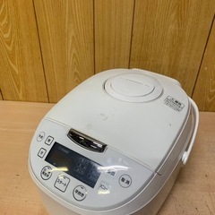 ♦山善 マイコン炊飯ジャー  【2021年製】BCS-550