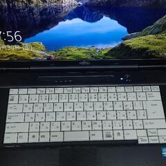 ⭐️古いFUJITSUのノートパソコン…の画像