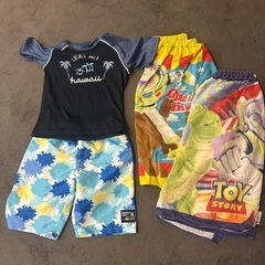 キレイ　水着 130 140 ラッシュガードラップタオル付