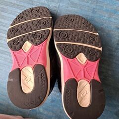 asics キッズ スニーカー 黒/ピンクの画像