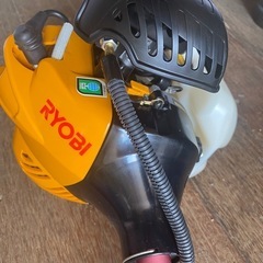 RYOBI 草刈機　の画像
