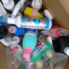 スプレー缶 サンポール 殺虫剤 キッチン 消臭 風呂掃除等 など まとめての画像