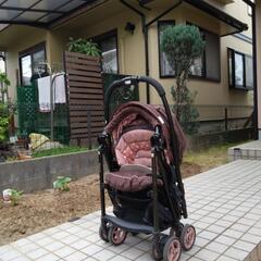 【Combi】ベビーカーの画像