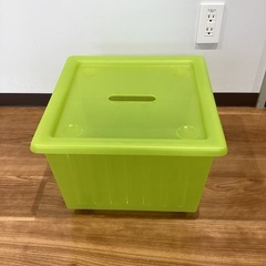キャスター付きプラボックス【町田市再生家具】　0530