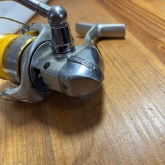 シマノ スピニングリール エアノス　SHIMANO　AERNOS　XT2000の画像
