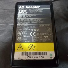 IBM ノートPC用　ACアダプター 16V 2.2A 12J1441の画像